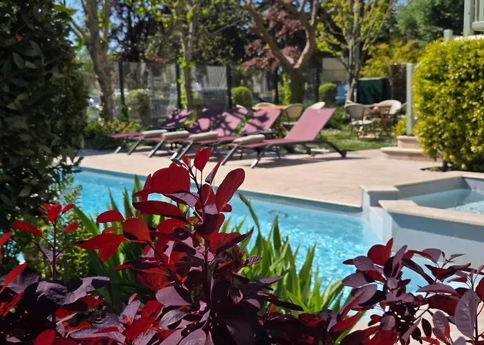 Villa Augeval Hotel De Charme & Spa Deauville
